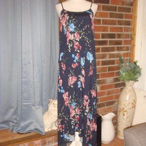 143 Story Floral Maxi Dress L NEW WITH TAG